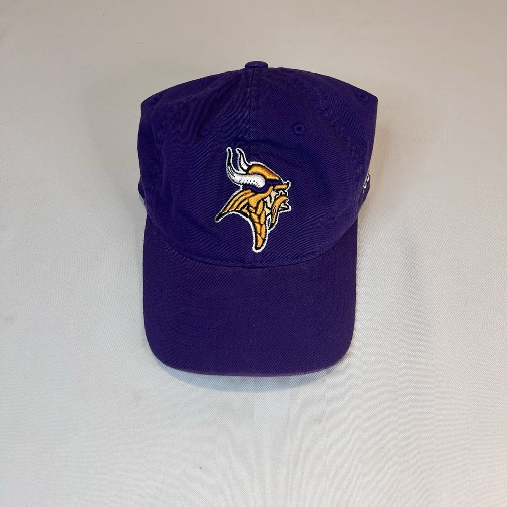 Reebok Minnesota Vikings On Field Hat Purple NFL Flexfit Cap L-XL OSFA